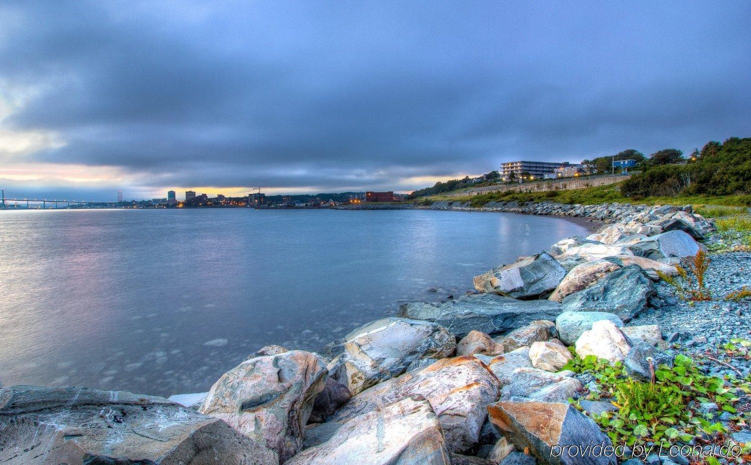 Doubletree By Hilton Halifax Dartmouth Hotel Exterior photo